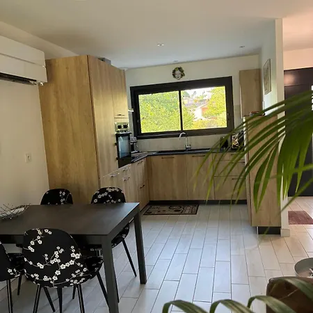 Hébergement de vacances Maison Moderne Vue Sur Albi Puygouzon-et-Montsalvy